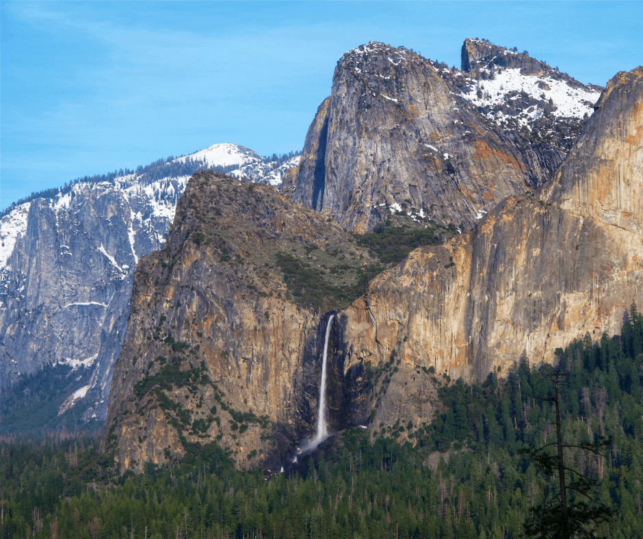 Bridalveil Fall should be included on your one day in Yosemite itinerary